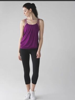 *Lululemon Nouveau Limits Tank 2N1 Tank with Strappy Sports Bra Size 6